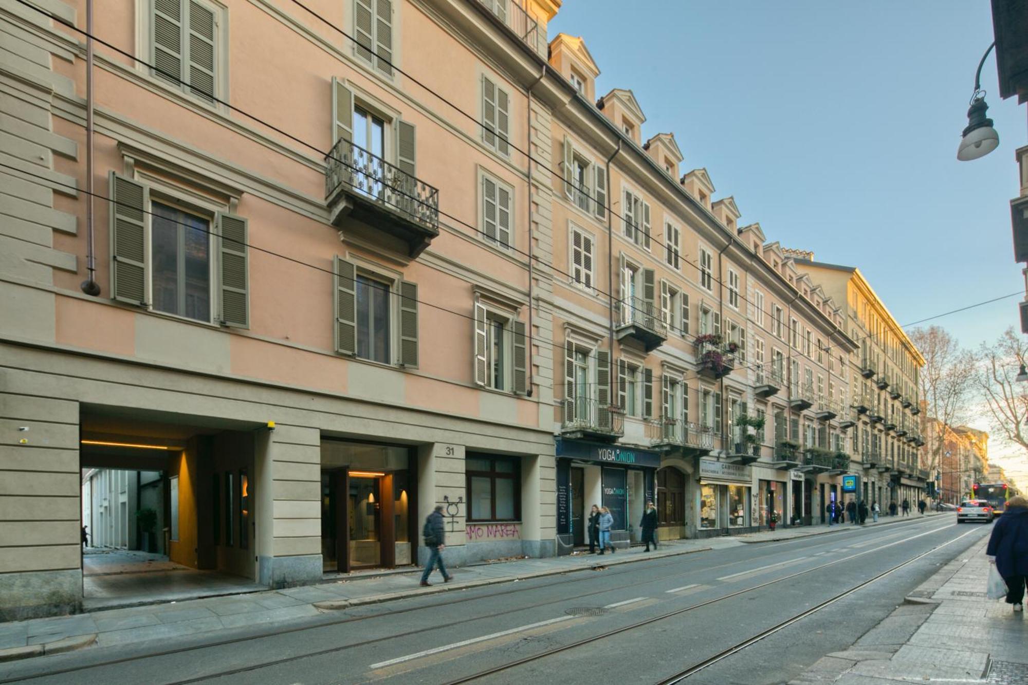 Appartamento Centro Torino Con Terrazzo Esterno foto